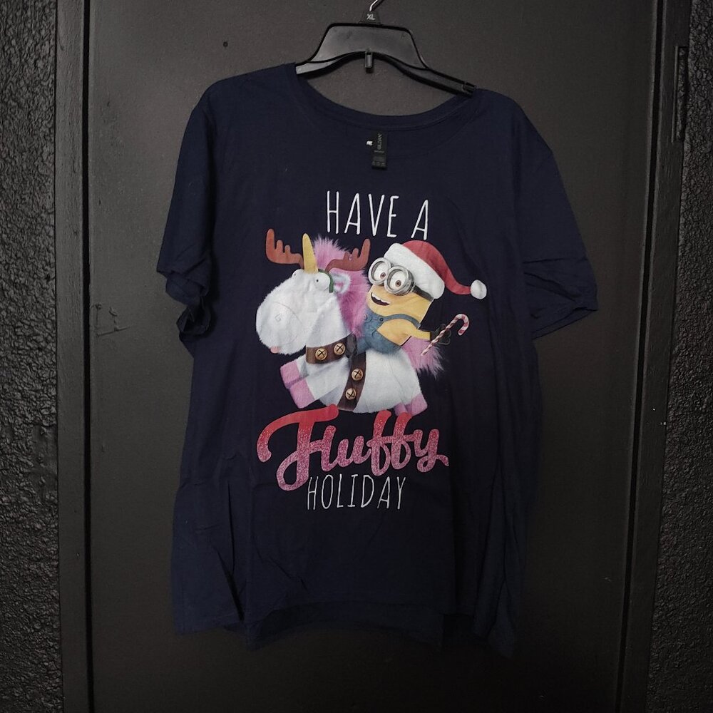 Minions Have a Fluffy Holiday Christmas T-Shirt Navy Blue Gildan Softstyle NWT